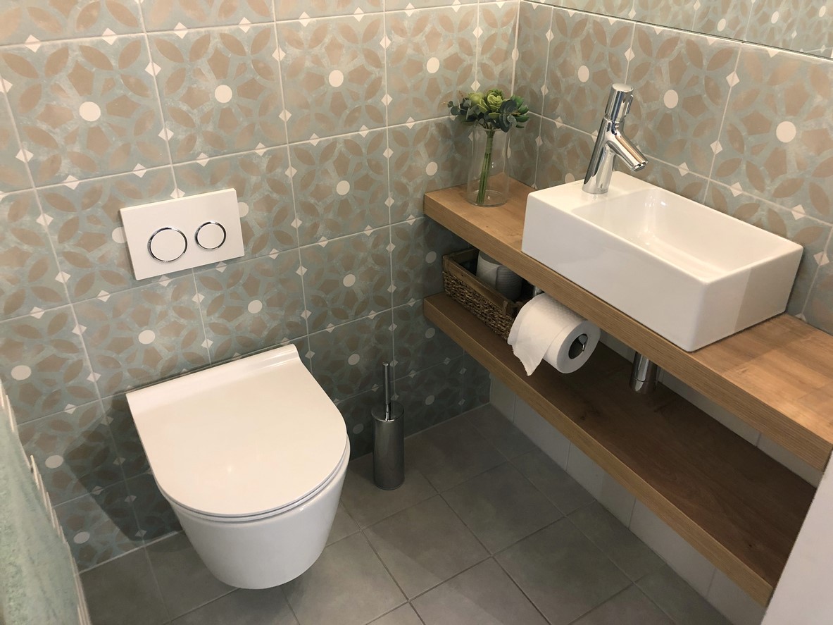 Small Cloakroom & Downstairs Toilet Ideas | DBS Bathrooms